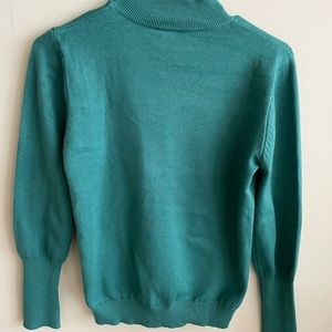 Women’s Cashmere sweater